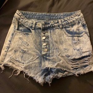 Medium shorts like new